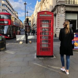 Meet your Posher, Emily